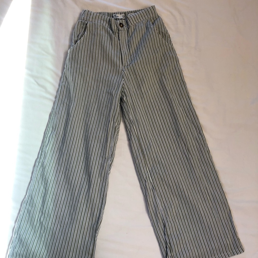 Hollister Ultra High Rise Green Striped Pants